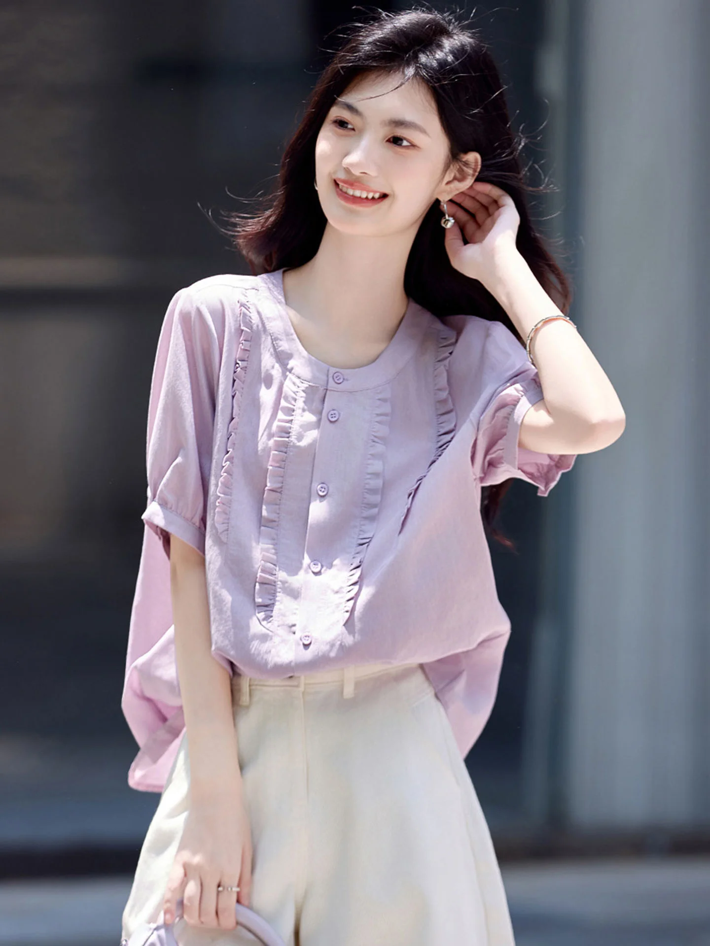 

Женская модная летняя блузка с кружевными вставками и коротким рукавом, на одной пуговице, в корейском стиле, прямого кроя, из смесового шелка