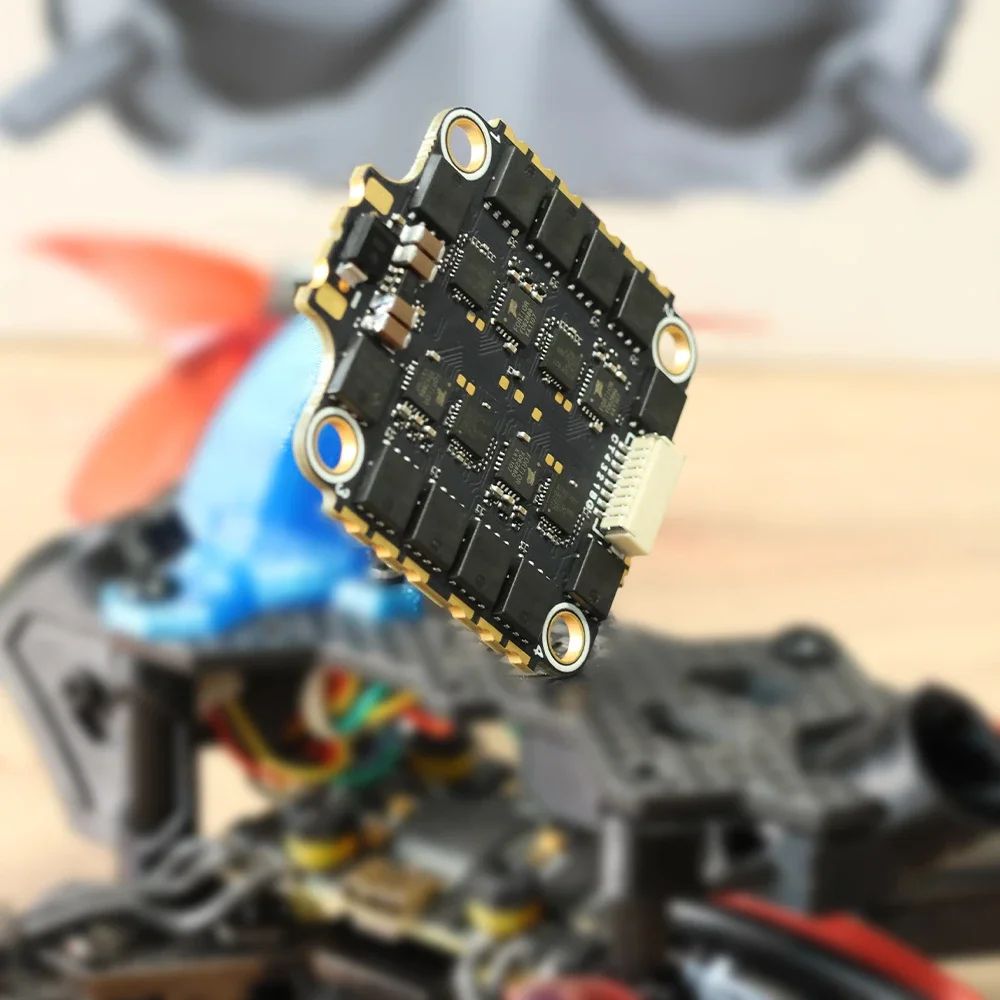 HAKRC 32BIT 65A BLHeli_32 2-8S 4in1 Brushless ESC 30.5 * 30.5mm for RC FPV Racing Brand new in stock
