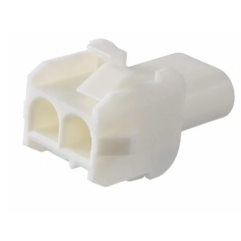 350777-1,Housing,Rectangular Power Connector,0.25 in Centerline,Wire-to-Wire/Wire-to-Panel,2P,Plug,Universal MATE-N-LOK,350778-1