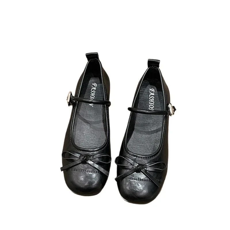 السيدات حذاء مسطح 2025 عادية مشبك حزام المرأة الشقق اليومية ساحة تو المرأة القوس لينة أسفل في الهواء الطلق ماري جينس أحذية النساء