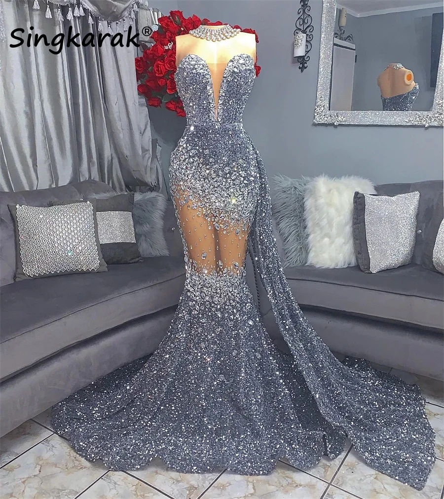 

Luxury Silver Long Prom Dress 2025 For Black Girls Beads Crystals Sequins Gown Birthday Party Wedding Reception Customized