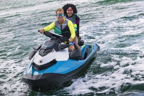 Modello 2025 SEA DO jet ski 2025 GTI170 SE per 3 persone, con audio IBR e BRP