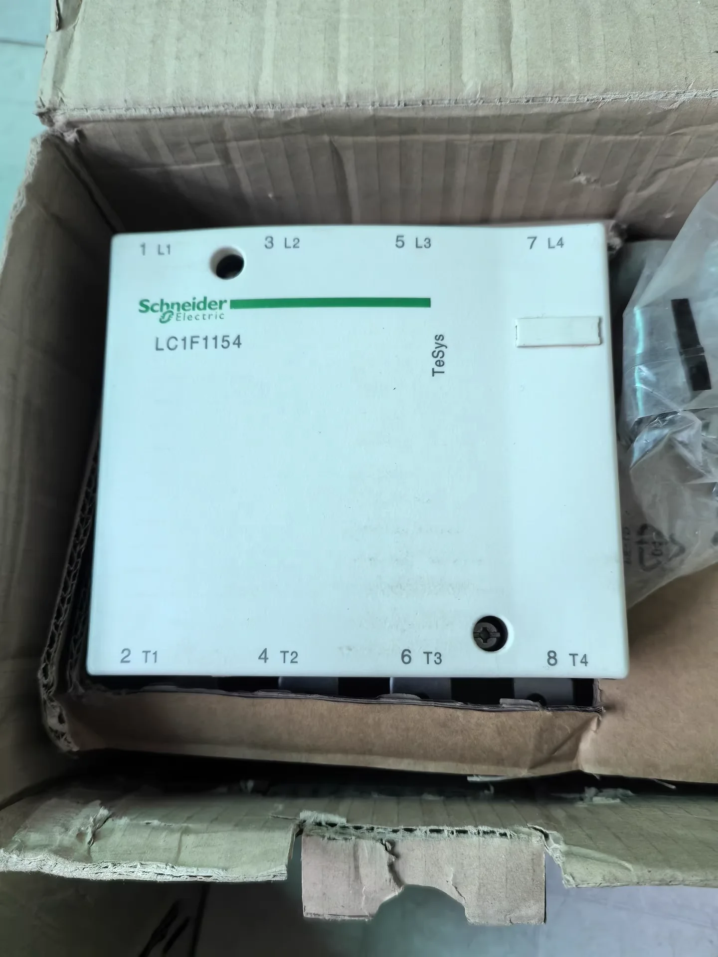 Contactor TeSysTeSys F 3P 3NO  440V 260A Coil 220V LC1F265F7 LC1F265M7 LC1F265P7 LC1F265Q7 110V 380V Contactor
