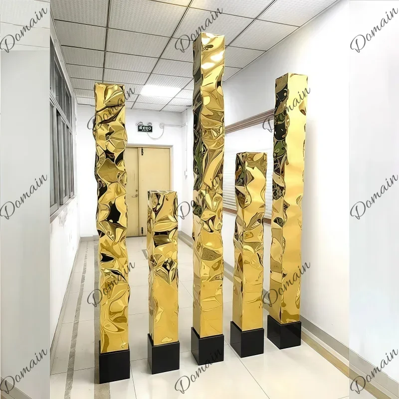 Stainless steel strip-shaped floor-standing sculptures for hotels, villas, office buildings and large-scale artistic decorative