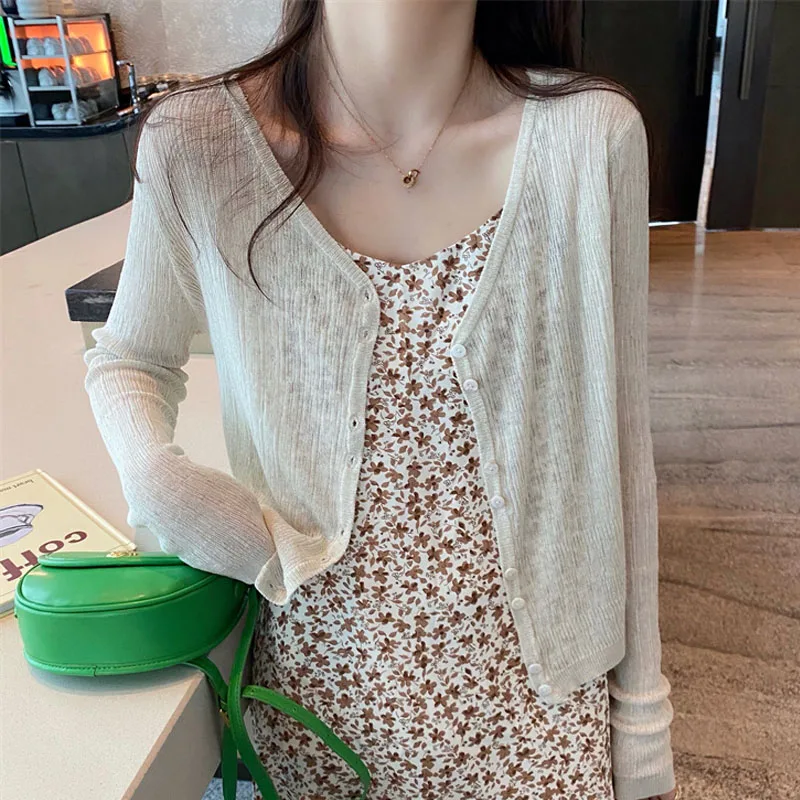 New Long Sleeve Sunscreen Knitted Sweater Women Cardigans V-Neck White Knit Sweater Cardigan Women Tops Sueters De Mujer Q3858