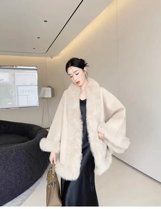 

New Winter Women Real Fox Fur 100% Pure Wool Shawl Thick Warm Woolen Cape Streetwear