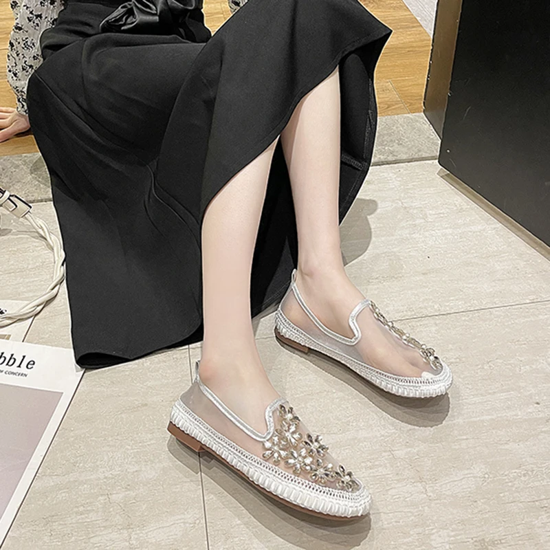 2023 New Lace Mesh Crystal Floral Loafers Women Comfort Breathable Summer Walking Flats Shoes Woman Fashion Slip-on Luxury Shoes