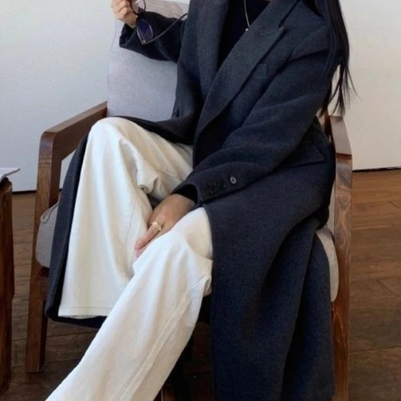 Осень/зима 2025: двубортное длинное