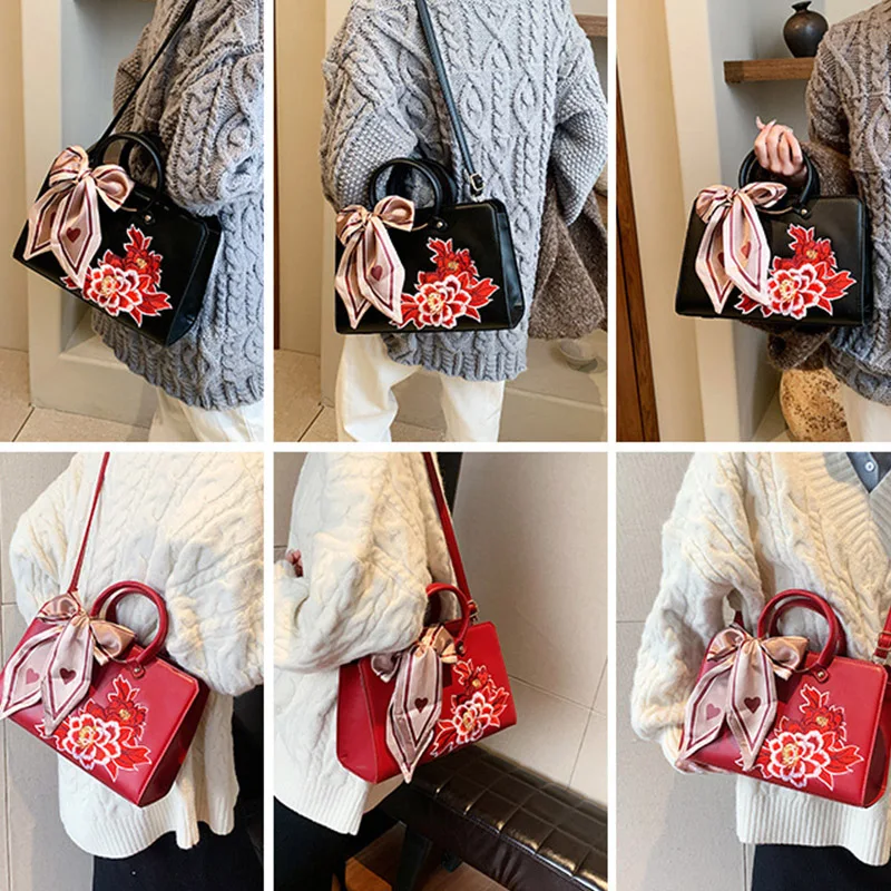 Chinese Style Embroidered Flower Red Handbag 2024 New Women's Travel Wedding Banquet Single Shoulder Crossbody Commuting Bag