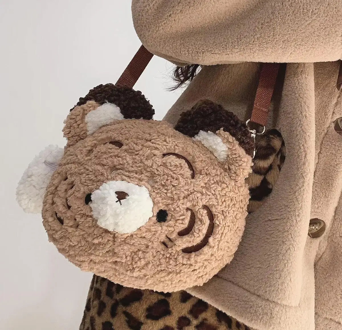 Original Design Tiger Cub and Tooth Plush One Shoulder Versatile Cute Diagonal Span Bag