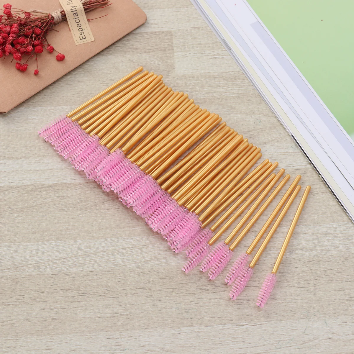 50Pcs Professional Mascara Wands Eyelash Brushes for Better Makeup No Clumping Suitable for Extensions Gold Pink