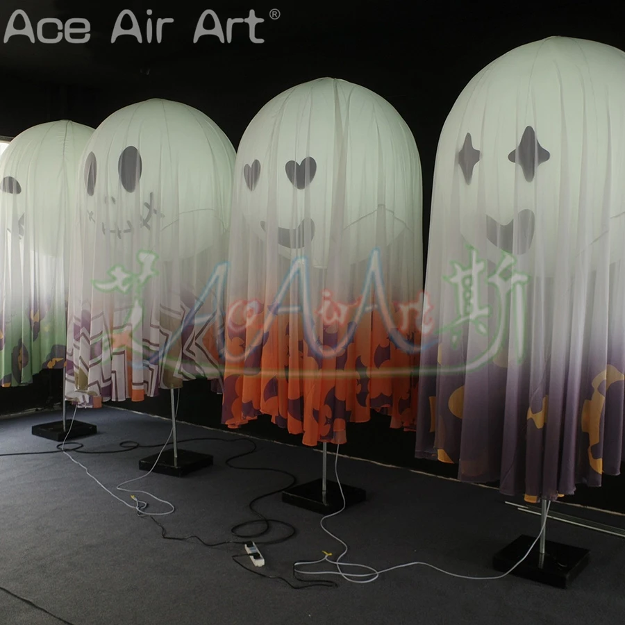 

Outdoor Inflatable Decoration Stand Ball Halloween Decoration Floor Balloon Imitation Ghost Stand with LED Light for Party