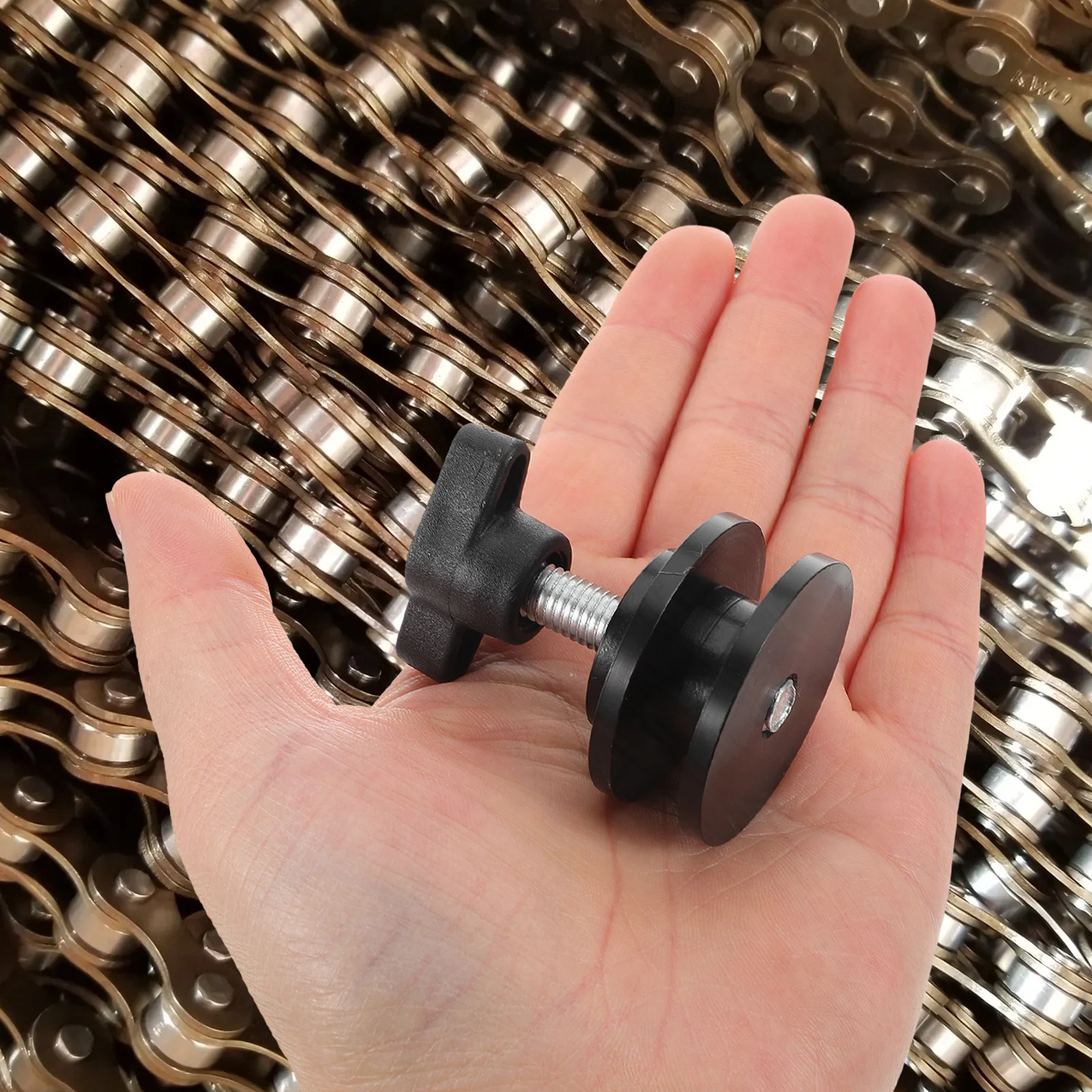 

Adjustable Tensioner Keeper Bike Gear Fixer Durable Secure Fixation System For Mountain Road Bikes Portable Keeper Fastener Bolt