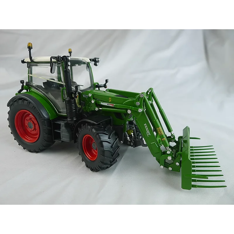 

Diecast USK 1:32 Scale Fendt 313 Vario Front Loader German Fendt Tractor Alloy Car Model Collectible Toy Gift Souvenir