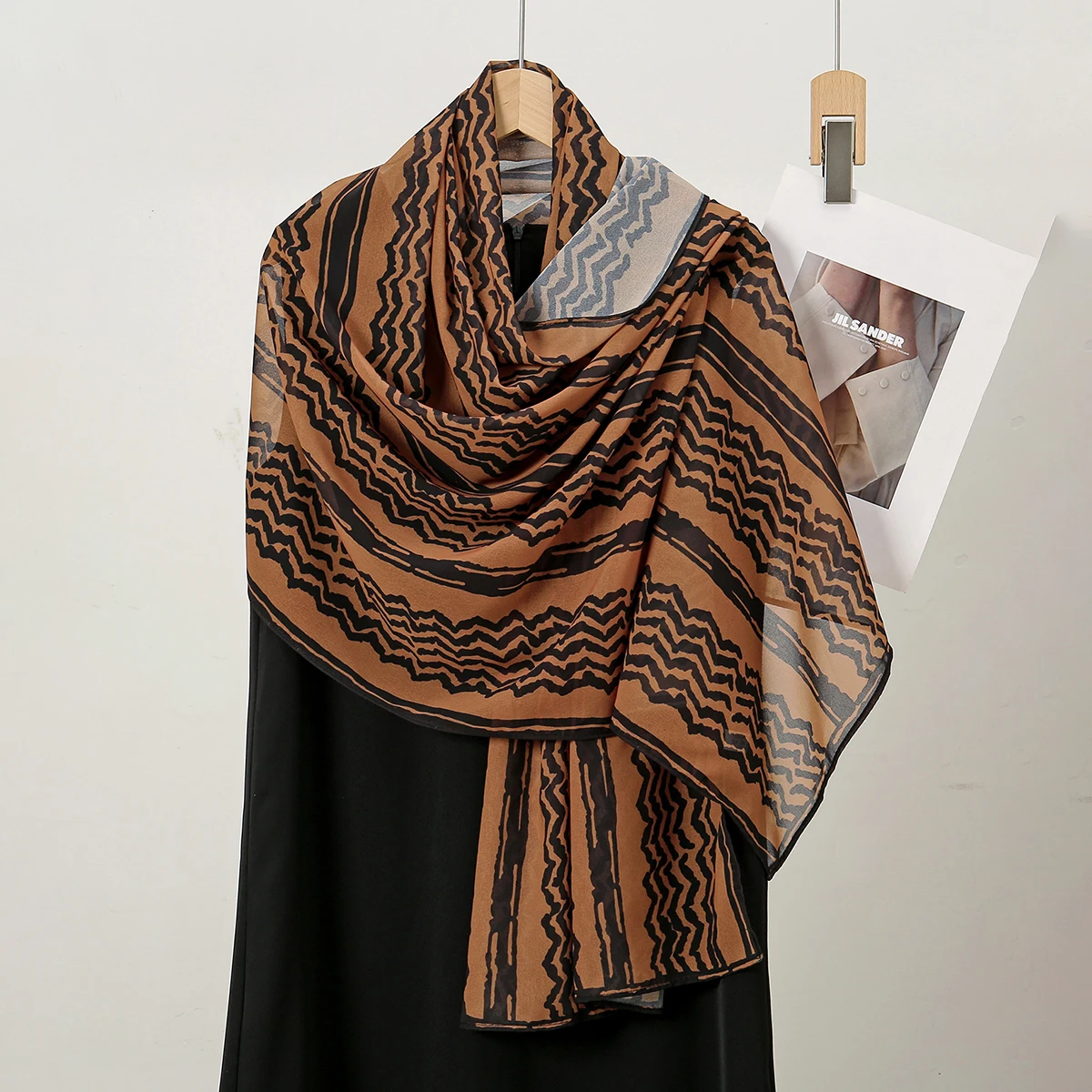 New Design Striped Keffiyeh Hijab Wave Printed Chiffon Scarf Women Islamic Muslim Scarves Shawl Echarpe Foulard Dubai Hijabs