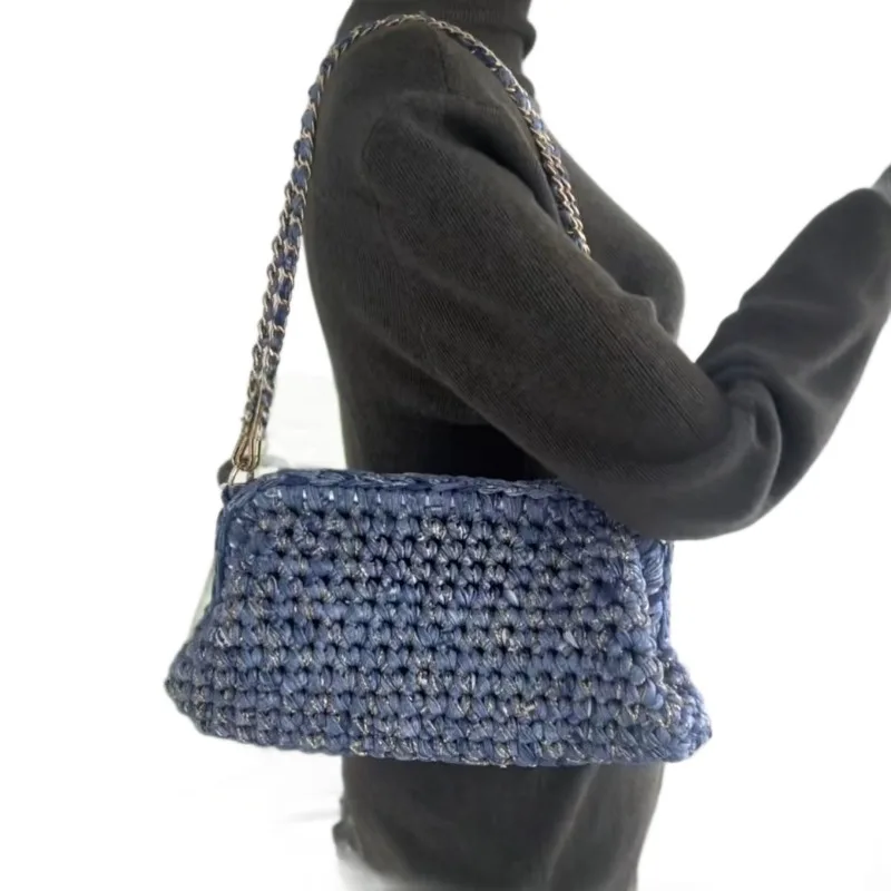 حقيبة نسائية منسوجة يدويًا 2025 حقيبة أحمر شفاه متخصصة عصرية جديدة سلسلة حقيبة ساعي فاخرة بلون سادة متعددة الاستخدامات #4