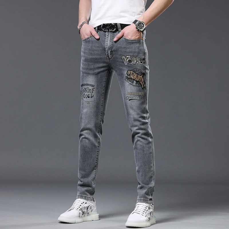

Elegant Tiger Print Rhinestone Slim Fit Casual Jeans Men's Spring Summer New Style Elastic Cotton Denim Long Pants