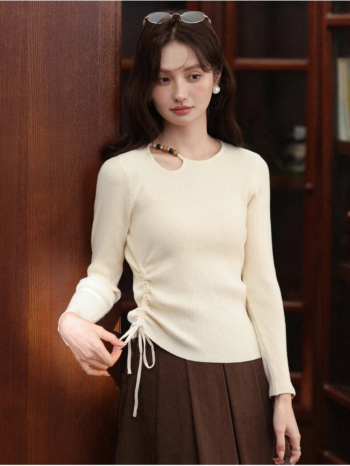 

Lightweight Knitted Long Sve Women's Top South Deer Heart Salt White Irregular Inner Wear T-irt Autumn New Sle