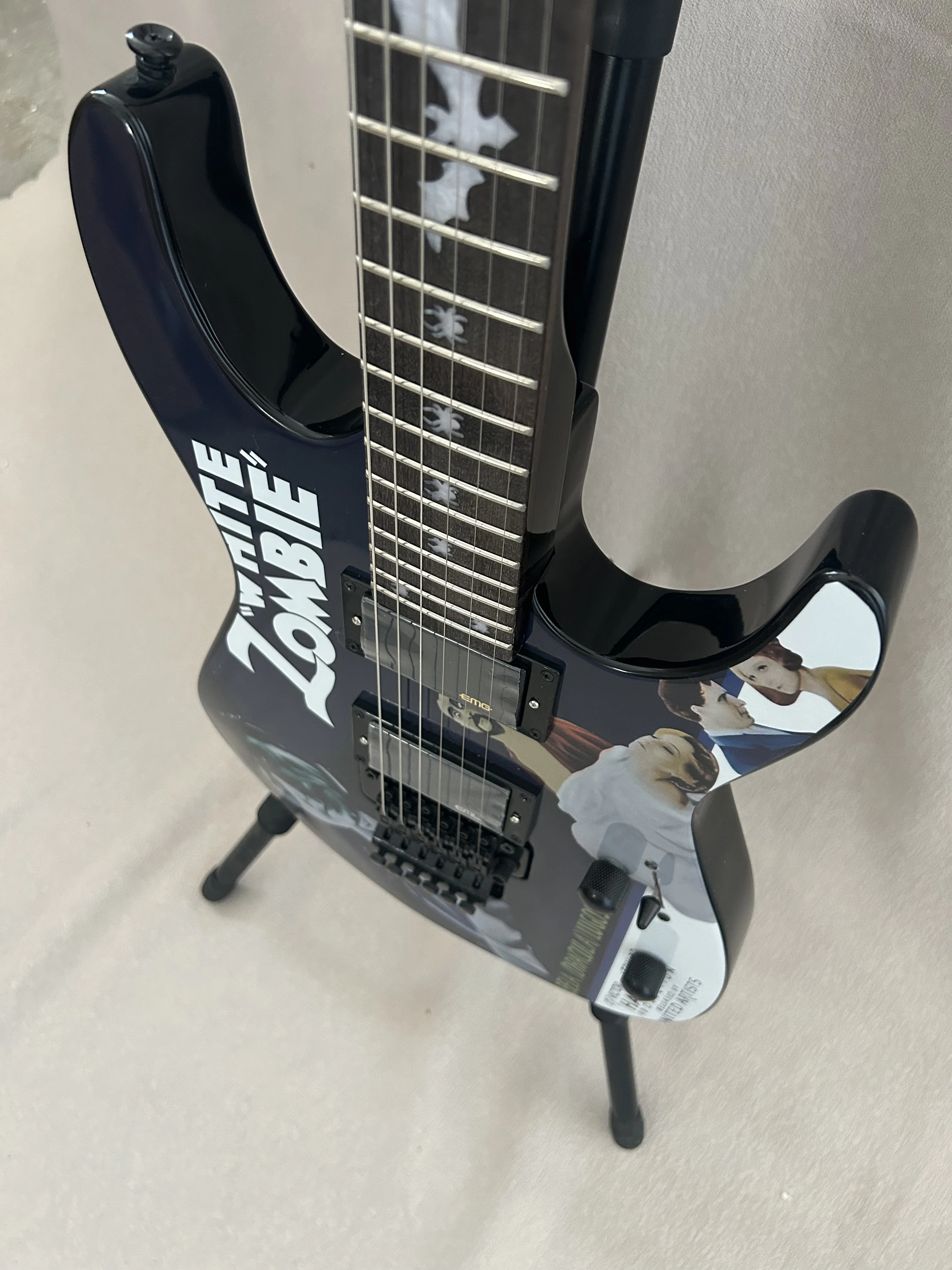 KH-WZ KIRK HAMMETT MODEL جيتار كهربائي EMG Active Pickup Floydrose Vibrato