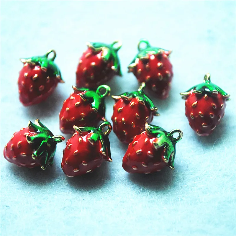 10PCS Fashon Women's Pendants Strawberry Shape Size 11X9MM Red Colors For DIY Bracelets Making Parts Free Shippings