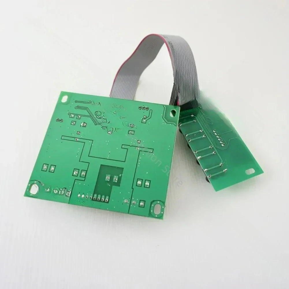 

Водонепроницаемая материнская плата Par Light 12x12 Вт/18x12 Вт/24x12 Вт/54x3 Вт Водонепроницаемая материнская плата с номинальным освещением постоянного тока