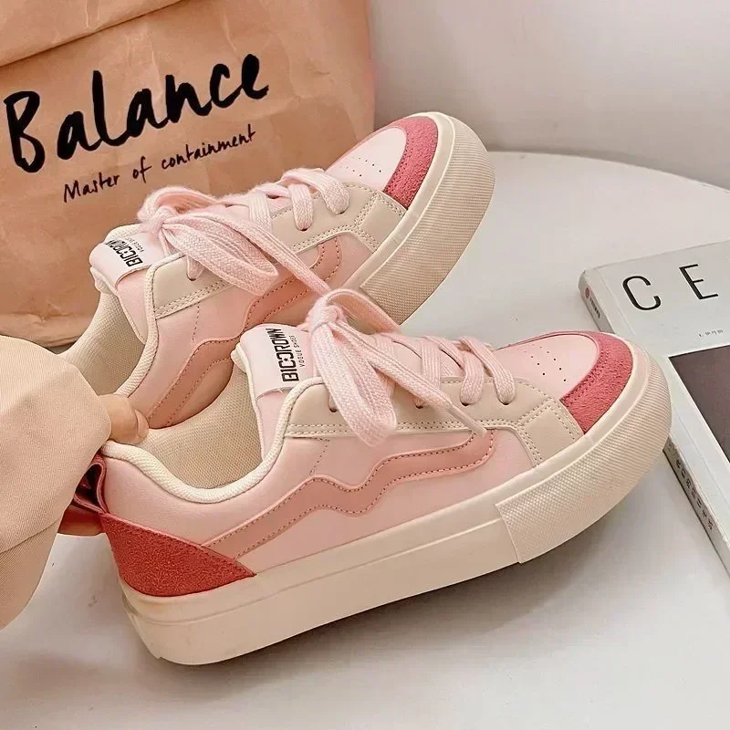 2024 Spring and Fall New Luxury Women\'s Shoes Classic Sneakers Women\'s Leather Retro Low-rise Lace Casual Women\'s Sneakers