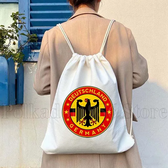 ميونيخ برلين ألمانيا ألمانيا العلم خريطة هدايا مخصصة قماش الرباط حقيبة كرة القدم على ظهره الصالة الرياضية Sackpack حقيبة سلسلة القطن