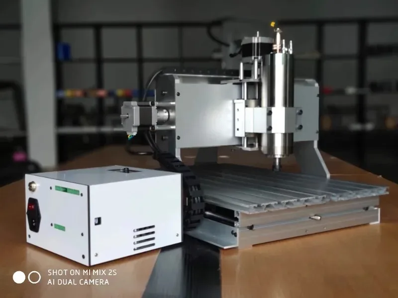 3040 desktop carving CNC milling machine CNC carving copper aluminum plastic wood relief machine