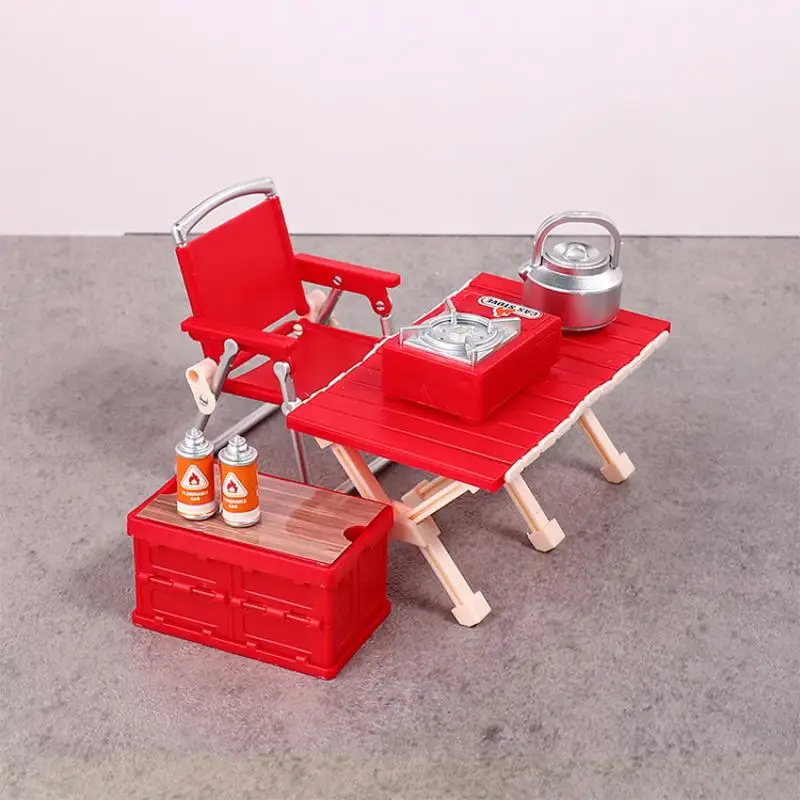 Mini set da campeggio Sedia pieghevole in scala 1:12 e fornello a gas per casa delle bambole, abbigliamento da picnic portatile per l'edilizia di scene all'aperto e display creativi