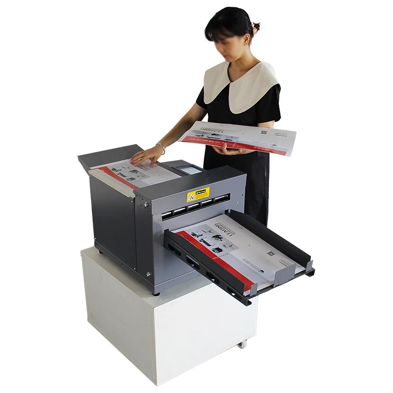 

A3 Electric Digital Full-Automatic Creasing Machine Post-Press Equipment for Creasing Dotted/Rice/Solid Manual Used
