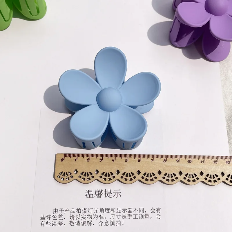 Vrouwen Mode Bloem Clip Matte Kleine Haren Clips Macaron Kleur Bloemen Klauw Neutrale Kleur Mode Clip Haar Accessoire