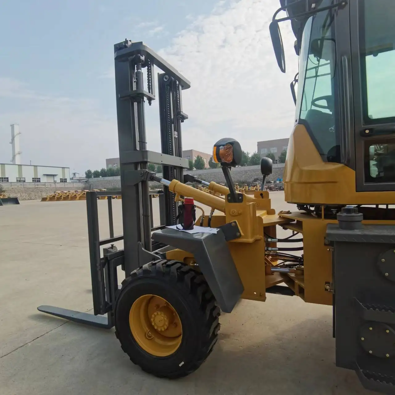 Forklift Lifting Truck 3 4 Tons Arrival Forklift with Fork Positioner and Side Shifte