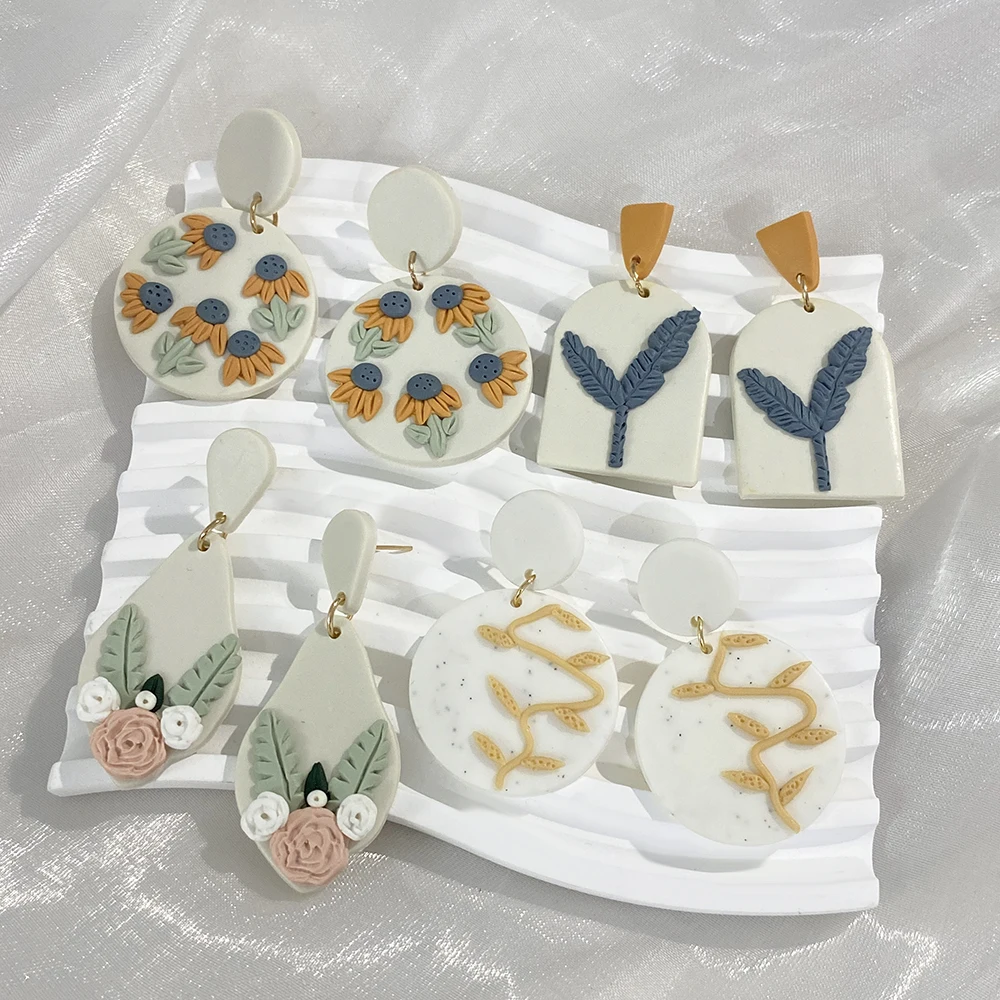 AENSOA Women\'s Multiple Polymer Clay Geometry Earrings Fashion Flowers Patchwork Design Drop Earrings Jewelry Holiday Christmas