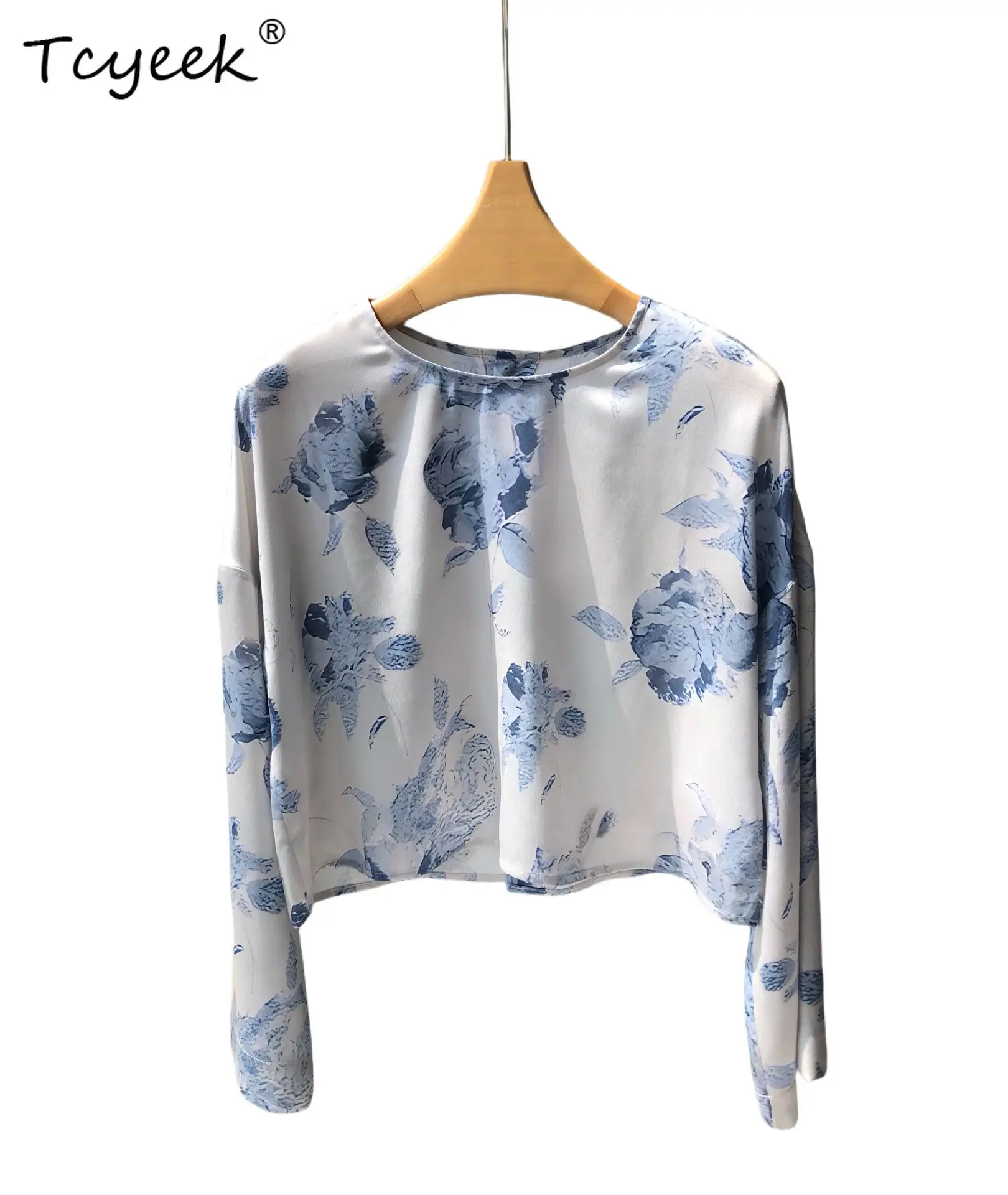 

Tcyeek 20MM 100% Mulberry Silk Shirt and Skirt,Woman Sand Washed Satin,Blue Printed Tshirt and Skirt,2025 SummerD54608JF