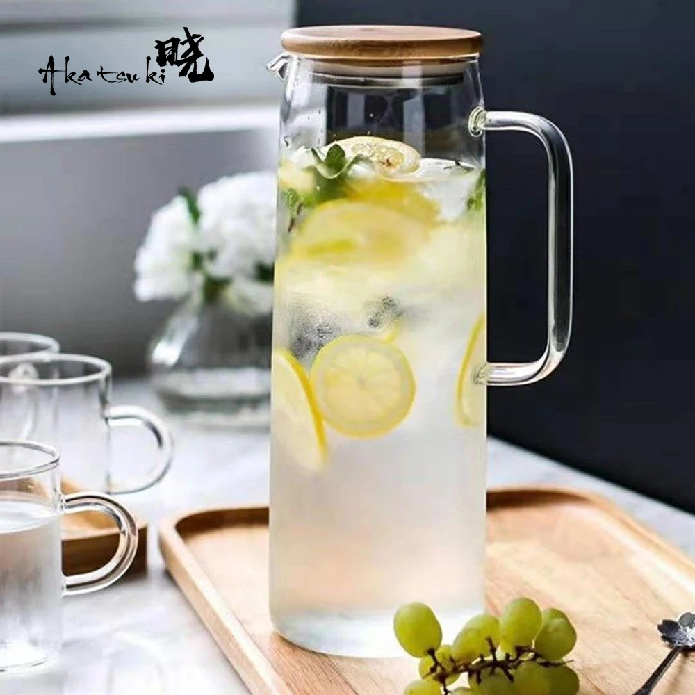 

1.5L Glass Water Pot Cold Water Bottle Handle Water Kettle with Bamboo Lid Heat Resisttant Cold Hot Kettle Coffee Tea Pot