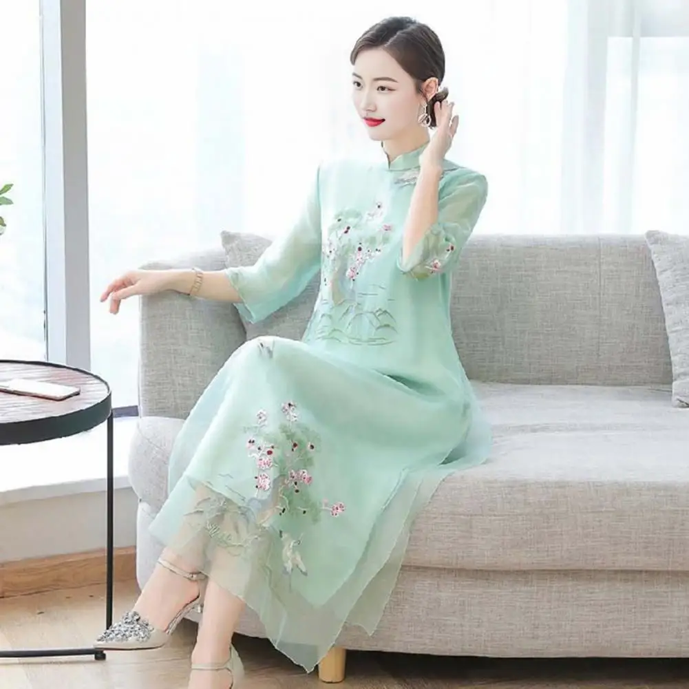 

Embroidery Long Dress Chinese Retro Style Ethnic Embroidered Qipao Dress Elegant Double-layered Midi for Party Banquet Formal