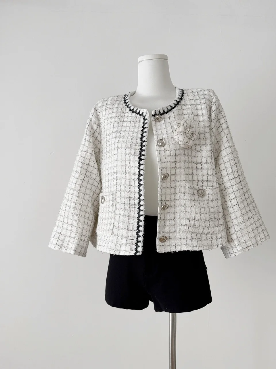 

Tea Flower Fraance Embellied Street Sle Верхняя одежда Топ Молодежный истребимый женский плед с блестками Грубый цветочный ор-пальто