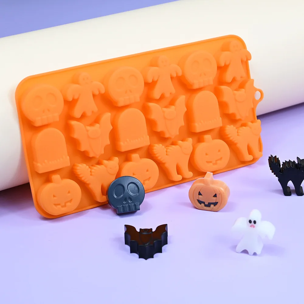 Halloween Molds Skull Pumpkin Chocolate Silicone Mold Witch Ghost  Design Fudge Cake mould Dessert Decorating Baking Tools