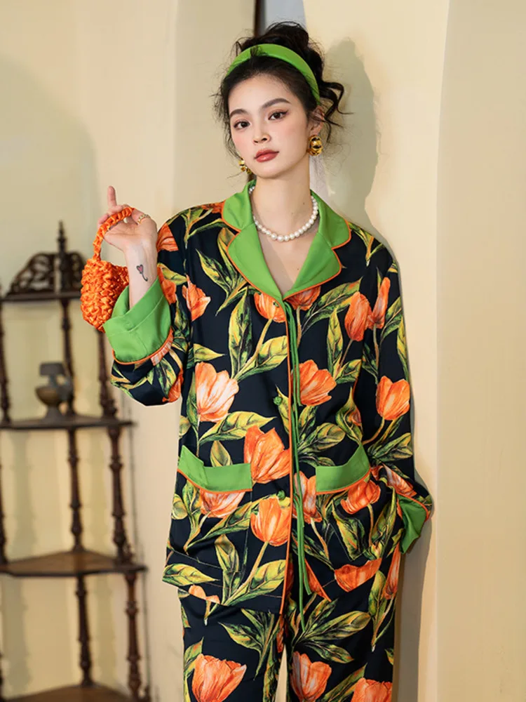 

Women's ice tulip printed pajama set, retro romantic long sleeved pajamas, two-piece suit, can be worn outdoors, in spring and