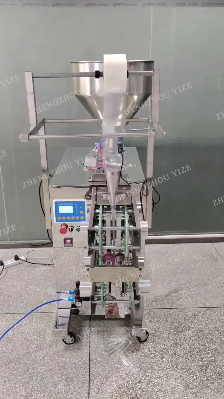 آلة التعبئة البيضاء السائلة 750 مل آلة تعبئة الأكياس الختم آلة تعبئة السوائل آلة تعبئة المياه الأوتوماتيكية