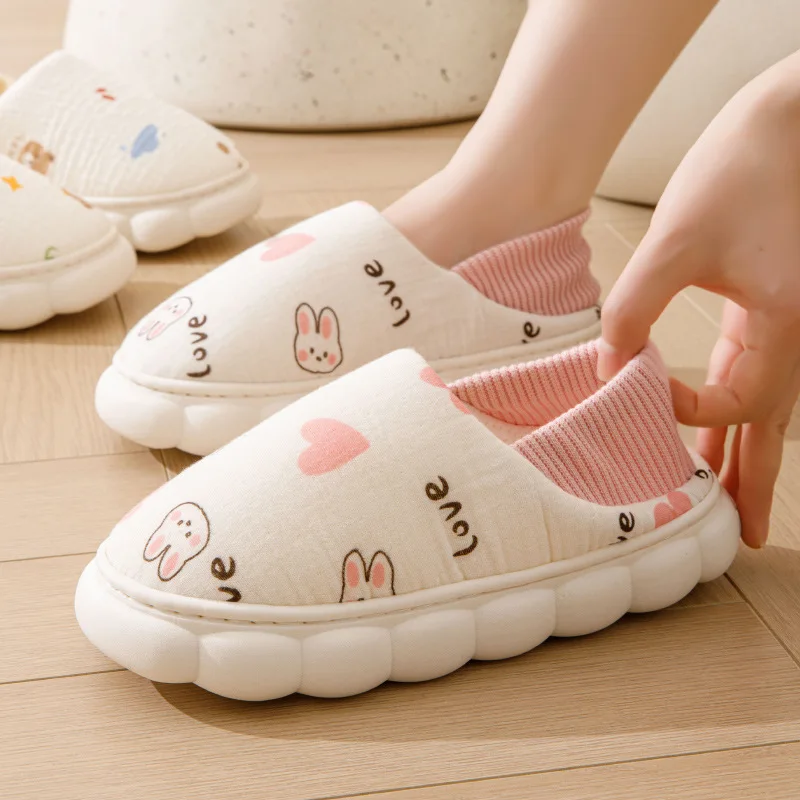 Lightweight Non Slip Indoor Slippers for Women Comfortable Soft Sole Maternity Shoes Woman Cartton Pattern Cotton House Slippers
