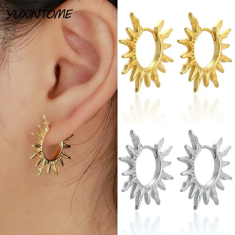 

925 Sterling Silver Needle European and American Retro Classic Design Sunflower Hoop Earrings Fashionable and Casual Earrings