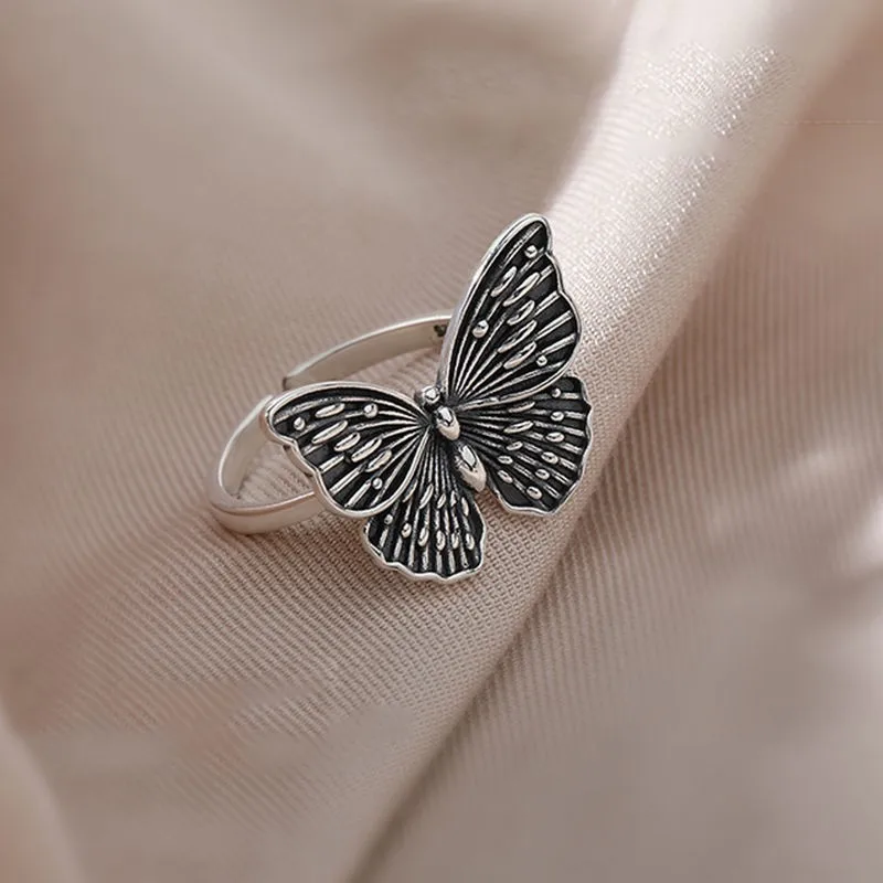 KSRA 2022 New Vintage Butterfly Women Girls Retro Ladies Fashion Female Minimalist Jewelry Gift