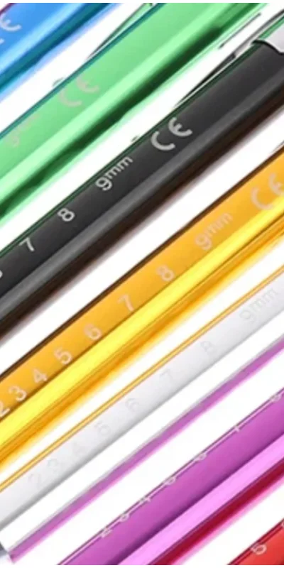 

1 шт. светодиодный фонарик, рабочий свет, ручка первой помощи, фонарик, лампа для измерения зрачка, портативная медицинская ручка