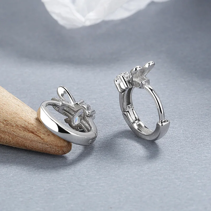 TrustDavis Meisjes 925 Sterling Zilver Schattige Konijn CZ Tiny Hoepel Oorbellen voor Meisjes Bruiloft Fijne S925 Sieraden DS3930