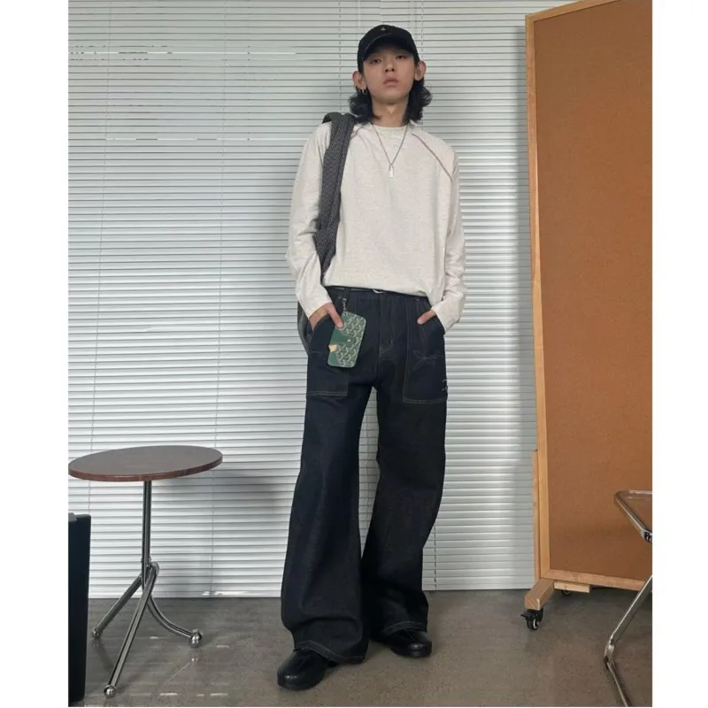 2025 Aurumn new Mens Jeans Black Straight Leg Novel Pocket Design Front Patch Denim Pants Trendy Fashion Casual Trousers Hot