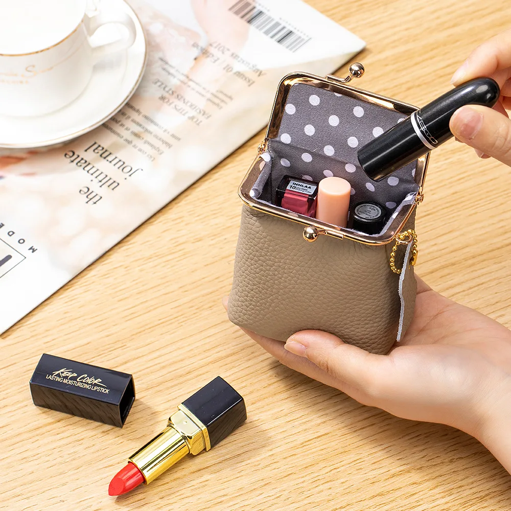 Cosmetic Bags Cases for Women Genuine Leather Ladies Fashion Vintage Casual Makeup Case Lipstick Bag Brand Kiss Lock Coin Purse