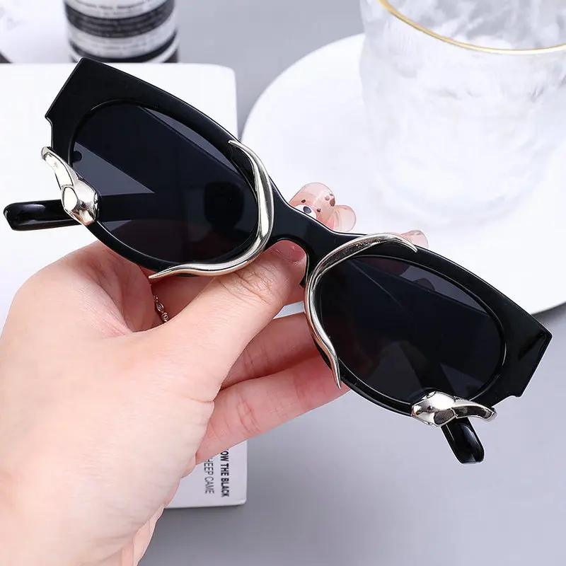 Steampunk Rectangle Sunglasses for Women New Small Frames Punk Snake Sun Glasses Luxury Brand Men Eyewear UV400 Shades Glasses