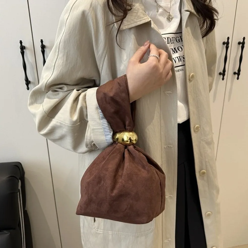 

Fashion Solid color Suede Clutch Bag Large Capacity Korean Style Party Evening Bag Side Zipper Handbag Pleated Bucket Bag Daily