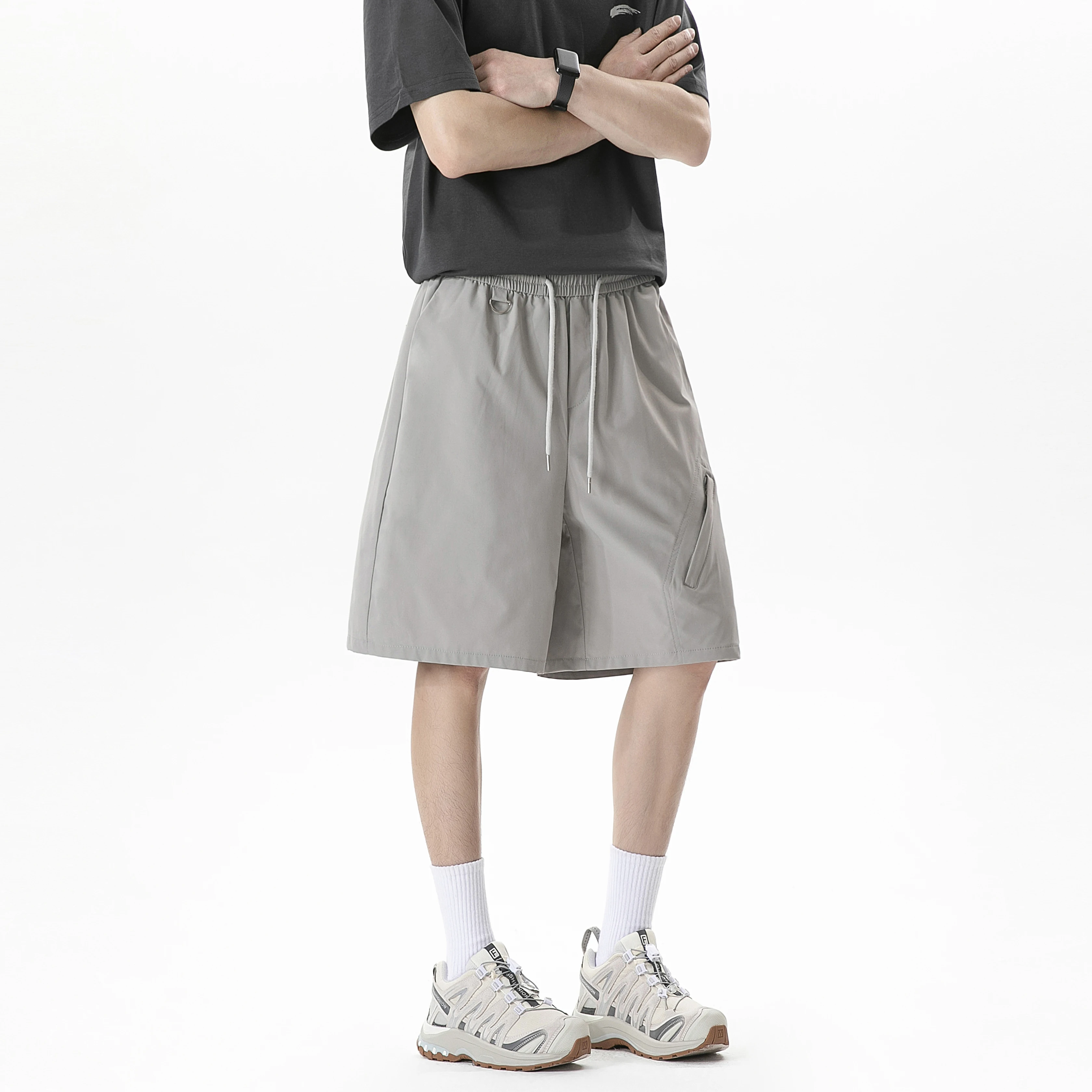 

Men's Fashion Trendy Brand Loose Casual Cargo Shorts with Diagonal Pockets for Outdoor Hiking, Mountaineering, Fishing, Camping, and Beach Wear